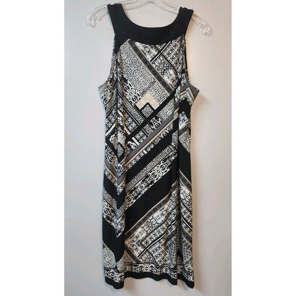 Dressbarn Woman's size 16 Dress Mid Length Lightweight Summer Vacation - Picture 2 of 8
